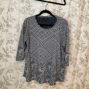 Lucky Brand top